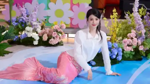 张雪机车820RR葡萄牙站狂胜近4秒